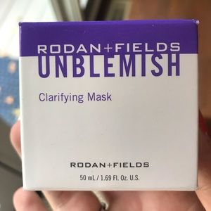 Rodan and Fields clarifying mask